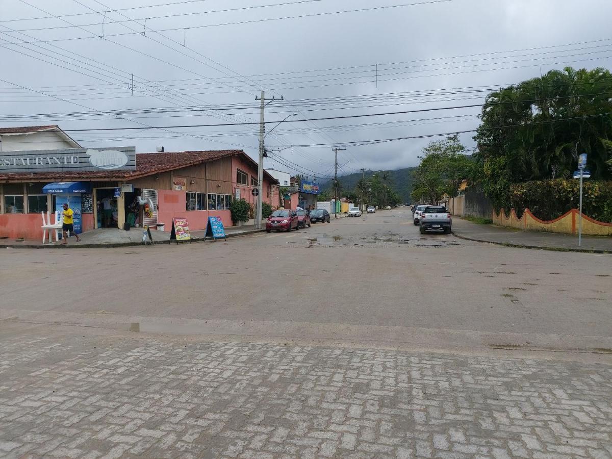 0006.02 - Maranduba - Chale - 1 Dorm - 5 Pess - 3 Quadras Do Mar - Piscina Coletiva - Wifi Villa Ubatuba Ngoại thất bức ảnh